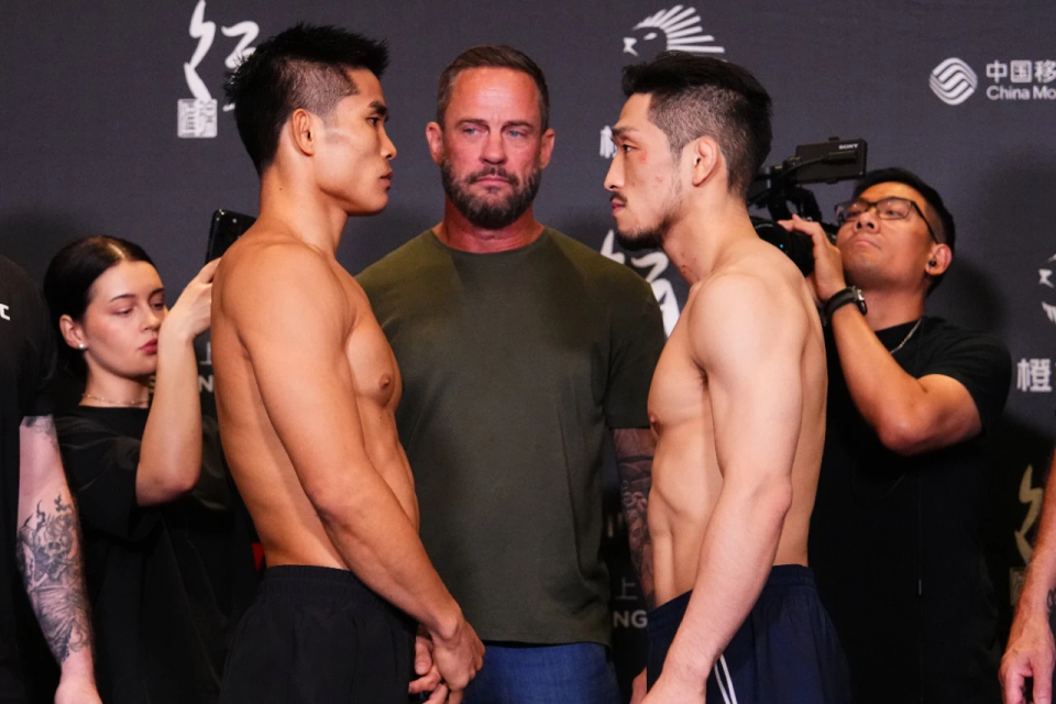 表现绝对得, aqAkN