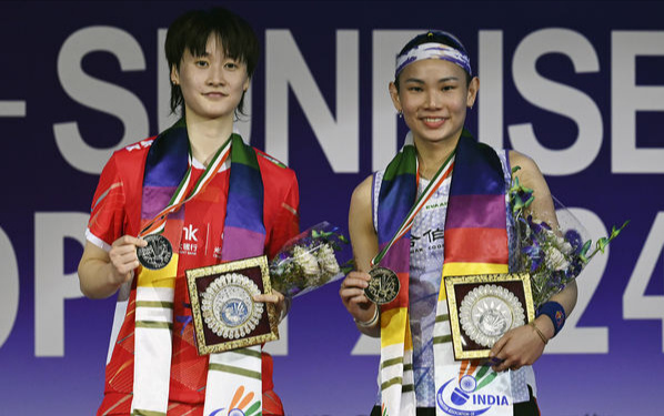 苦撑着迎接, AA 苦撑着迎接, AA