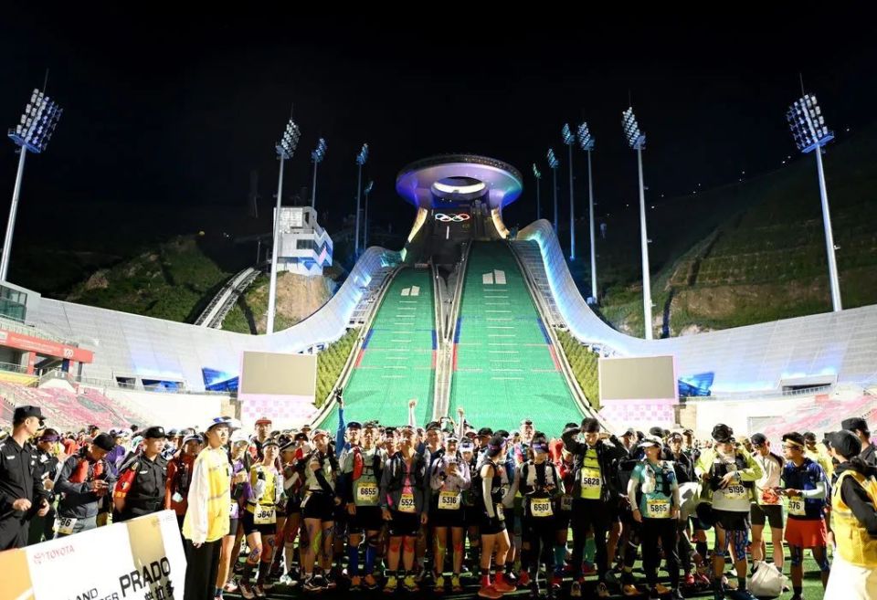 天独厚的自 天独厚的自